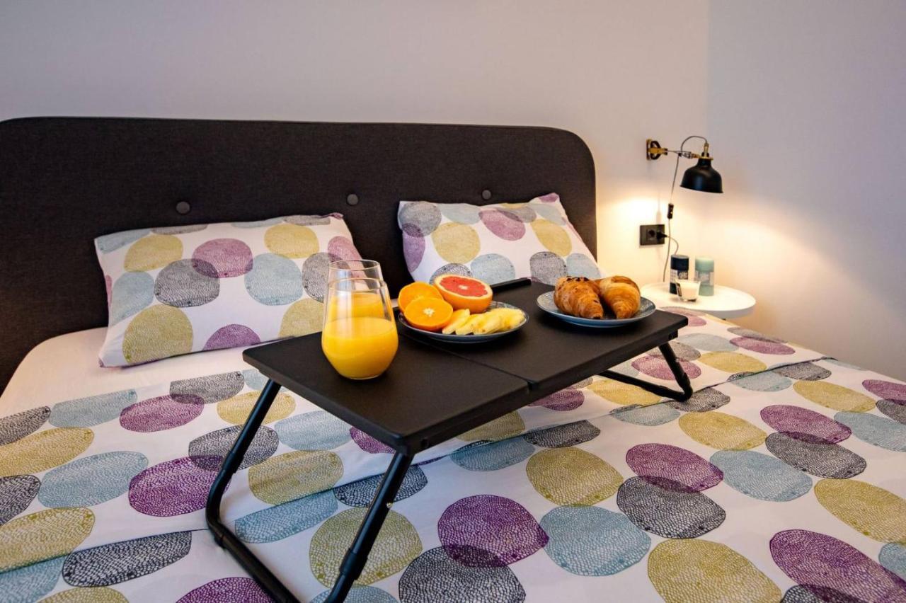 Novouredeni Apartman Marko Mundanije Esterno foto